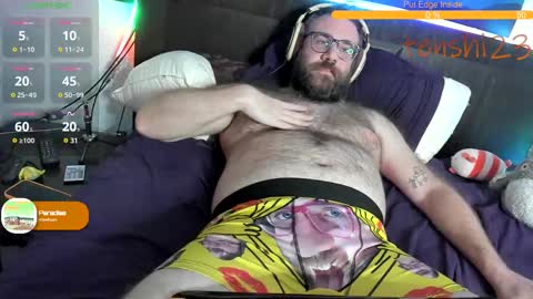 Snapshot of tenshi23 chatting on 03/03/25, 07:43 Matt online show from 03/03/25, 07:43