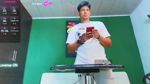 Snapshot of teoyes_ chatting on 10/01/25, 06:58 teoyes_ online show from 10/01/25, 06:58