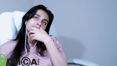 Snapshot of ter23m chatting on 12/12/24, 03:16 Lisa online show from 12/12/24, 03:16