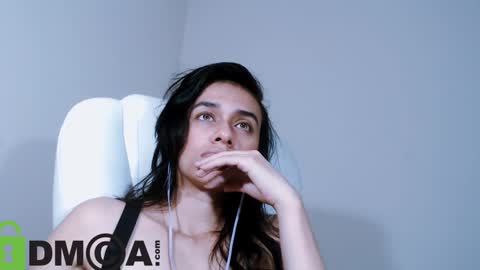 Snapshot of ter23m chatting on 12/21/24, 11:56 Lisa online show from 12/21/24, 11:56