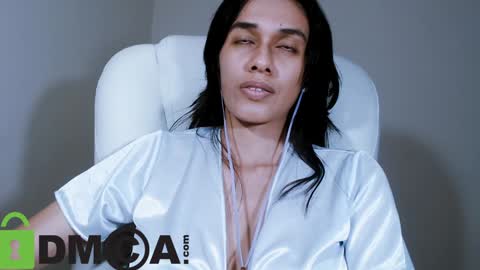 Snapshot of ter23m chatting on 12/30/24, 02:09 Lisa online show from 12/30/24, 02:09