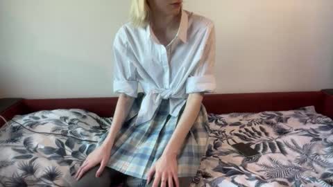 Anna online show from 02/23/26, 05:16