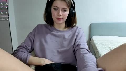 Anny Simpson online show from 04/06/26, 12:41