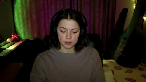 Anny Simpson online show from 04/09/26, 08:25