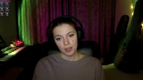 Anny Simpson online show from 04/11/26, 08:13