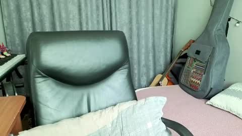 Anny Simpson online show from 05/20/26, 08:09