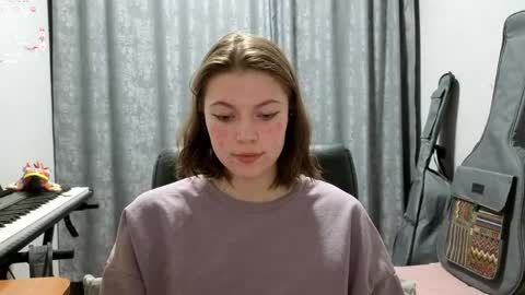 Anny Simpson online show from 05/26/26, 08:38