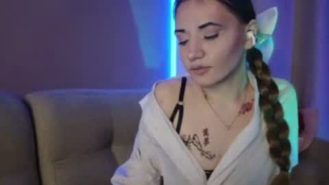 Anny Simpson online show from 07/18/26, 07:17