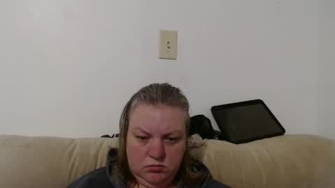 Snapshot of terriann111 chatting on 12/01/25, 12:59 terriann111 online show from 12/01/25, 12:59