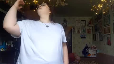 Emily online show from 07/14/26, 10:21