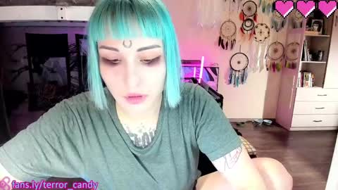 CRY BABY online show from 05/16/26, 11:03
