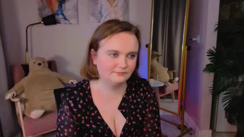 Snapshot of terryastra chatting on 11/20/25, 09:47 Terry online show from 11/20/25, 09:47