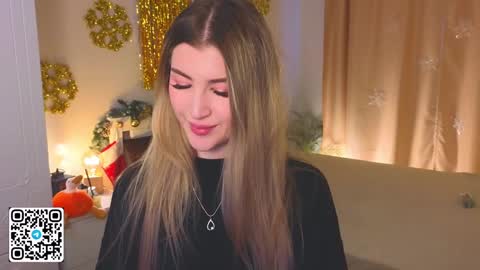 Tessa online show from 12/29/24, 08:22