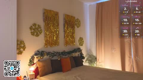 Tessa online show from 12/31/24, 05:11