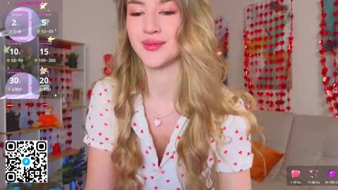 Tessa online show from 02/18/25, 02:05