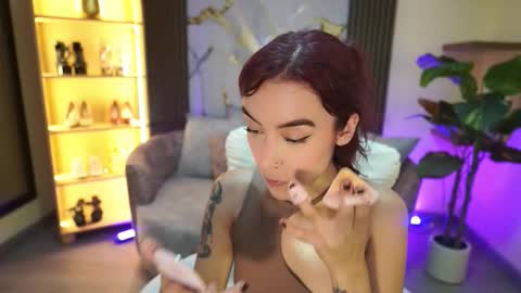 Tessa Fox online show from 02/24/26, 01:20