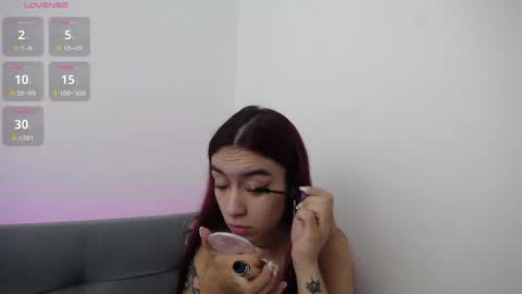 Tessa foxie      online show from 05/13/26, 11:18