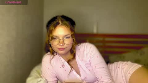 Tessa online show from 06/22/26, 09:23