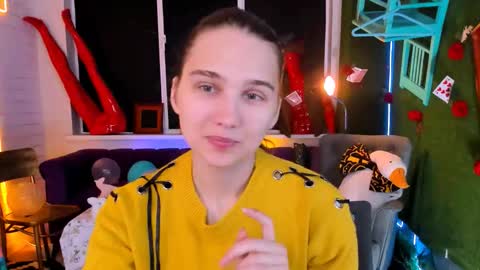 Tessa online show from 09/20/25, 05:30