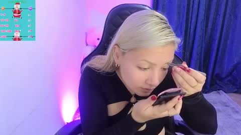 Snapshot of tessawhisnton chatting on 12/21/24, 11:22 Tessy online show from 12/21/24, 11:22