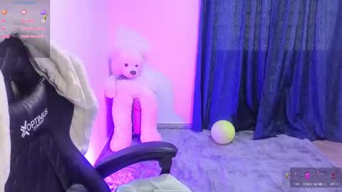 Snapshot of tessawhisnton chatting on 01/17/25, 02:50 Tessy online show from 01/17/25, 02:50