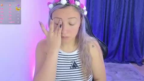 Snapshot of tessawhisnton chatting on 01/29/25, 12:13 Tessy online show from 01/29/25, 12:13