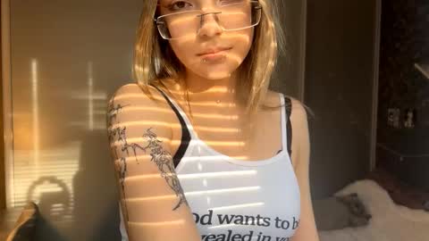 tessiebe online show from 02/24/26, 12:03