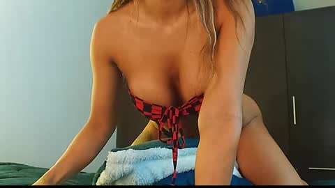 texas_curvykitten online show from 05/22/26, 09:04