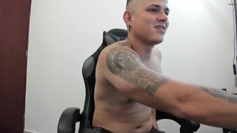 Teylor Fel online show from 03/02/25, 12:53