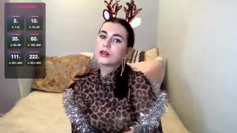 Snapshot of teylor_l chatting on 12/20/24, 04:14 Teylor online show from 12/20/24, 04:14