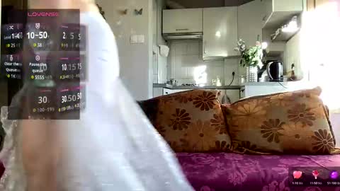 Snapshot of teylor_l chatting on 11/06/25, 01:45 Teylor online show from 11/06/25, 01:45