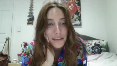 Tessa online show from 05/26/26, 02:18