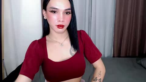 Vanessa online show from 02/14/25, 11:42