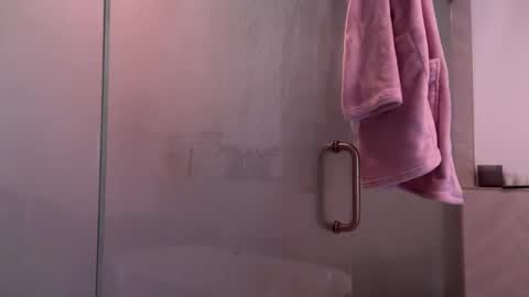 babygirlmami online show from 11/26/25, 09:27