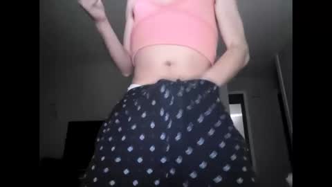 Snapshot of tgodlmh chatting on 03/30/26, 05:19 Tgodlmh online show from 03/30/26, 05:19