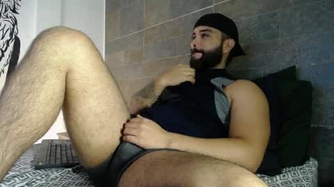 th1ago828986 online show from 04/11/26, 02:49