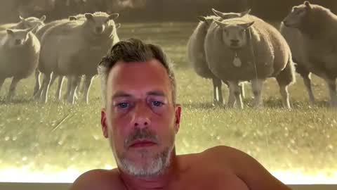 thabomb420563 online show from 06/01/26, 11:06