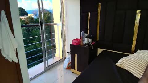 T H A I S  online show from 03/29/26, 11:05