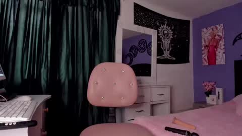 lui 3 online show from 03/05/25, 09:15