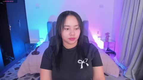 Snapshot of thaliabrooks_ chatting on 06/18/26, 04:57 Thalia online show from 06/18/26, 04:57