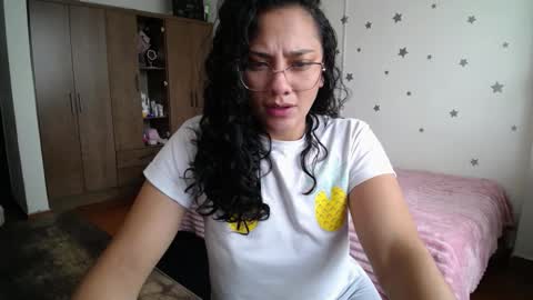 Snapshot of thaliacooper chatting on 02/03/26, 04:12 online show from 02/03/26, 04:12