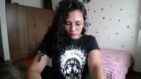 Snapshot of thaliacooper chatting on 02/06/26, 05:05 online show from 02/06/26, 05:05