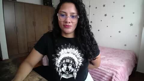 Snapshot of thaliacooper chatting on 02/07/26, 04:22 online show from 02/07/26, 04:22