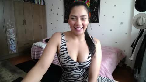    online show from 05/12/26, 05:32