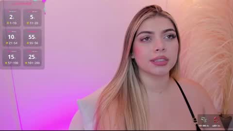 Snapshot of thaliafox_ chatting on 03/12/25, 05:02 Thalia online show from 03/12/25, 05:02