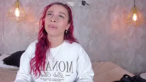 Snapshot of thalira_angels chatting on 07/14/26, 03:07 THALIRA ANGELS online show from 07/14/26, 03:07