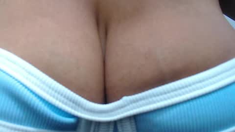 Snapshot of thaly_pervert chatting on 05/14/26, 03:08 Thalia online show from 05/14/26, 03:08