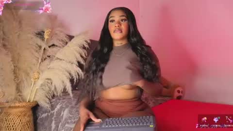 thalyanna_ebony online show from 06/11/26, 09:24