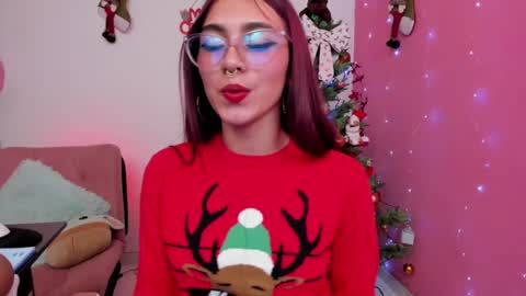 thamara_cooper_ online show from 12/02/24, 10:12