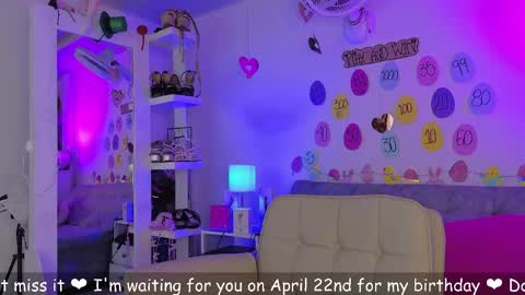 Snapshot of thamara_l11 chatting on 04/15/26, 12:39 Dany online show from 04/15/26, 12:39